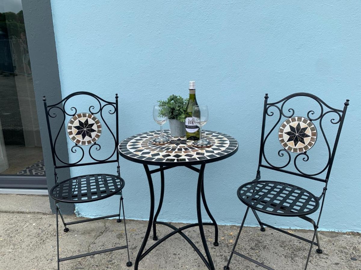 Holiday home Traditional In The Old Head Of Kinsale *