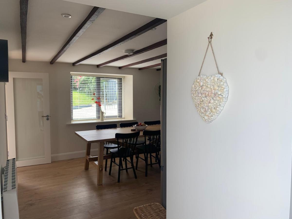 Traditional In The Old Head Of Kinsale Holiday home *